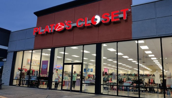 Plato's Closet at N Mall, Virginia Beach