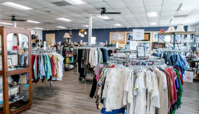 Assistance League of Long Beach Thrift & Vintage Shop in Long Beach