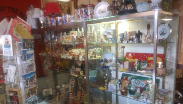 Hubba Hubba Antiques & Collectibles