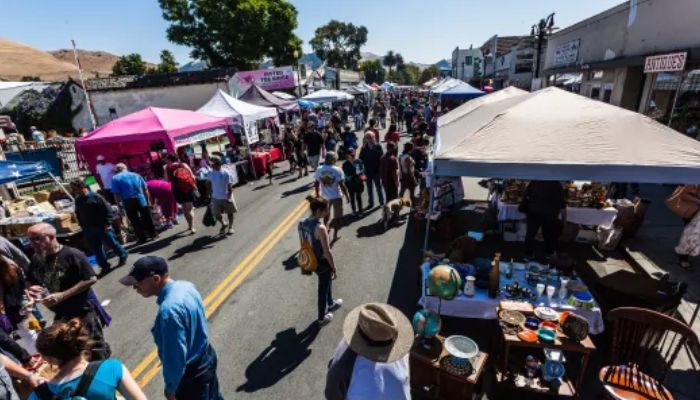 San Bernardino Outdoor Market